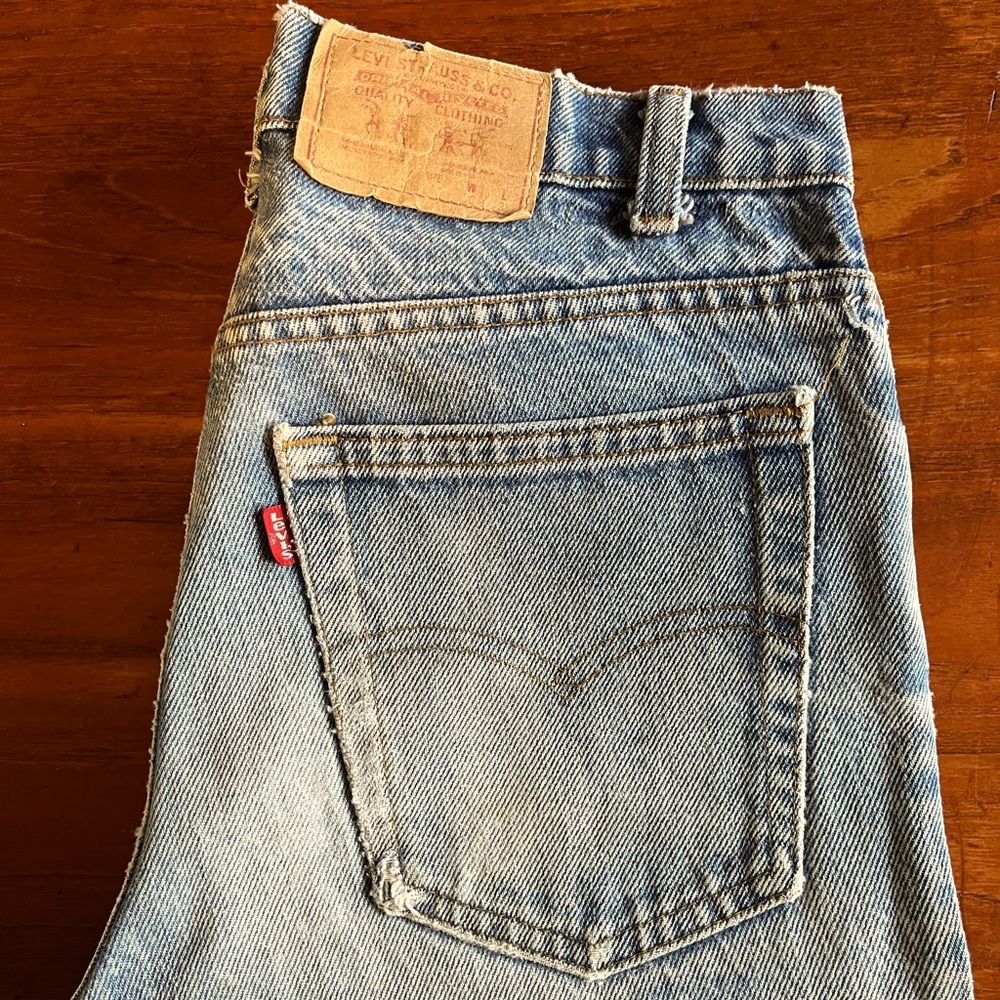 Vintage Levi’s Student Fit 505’s
